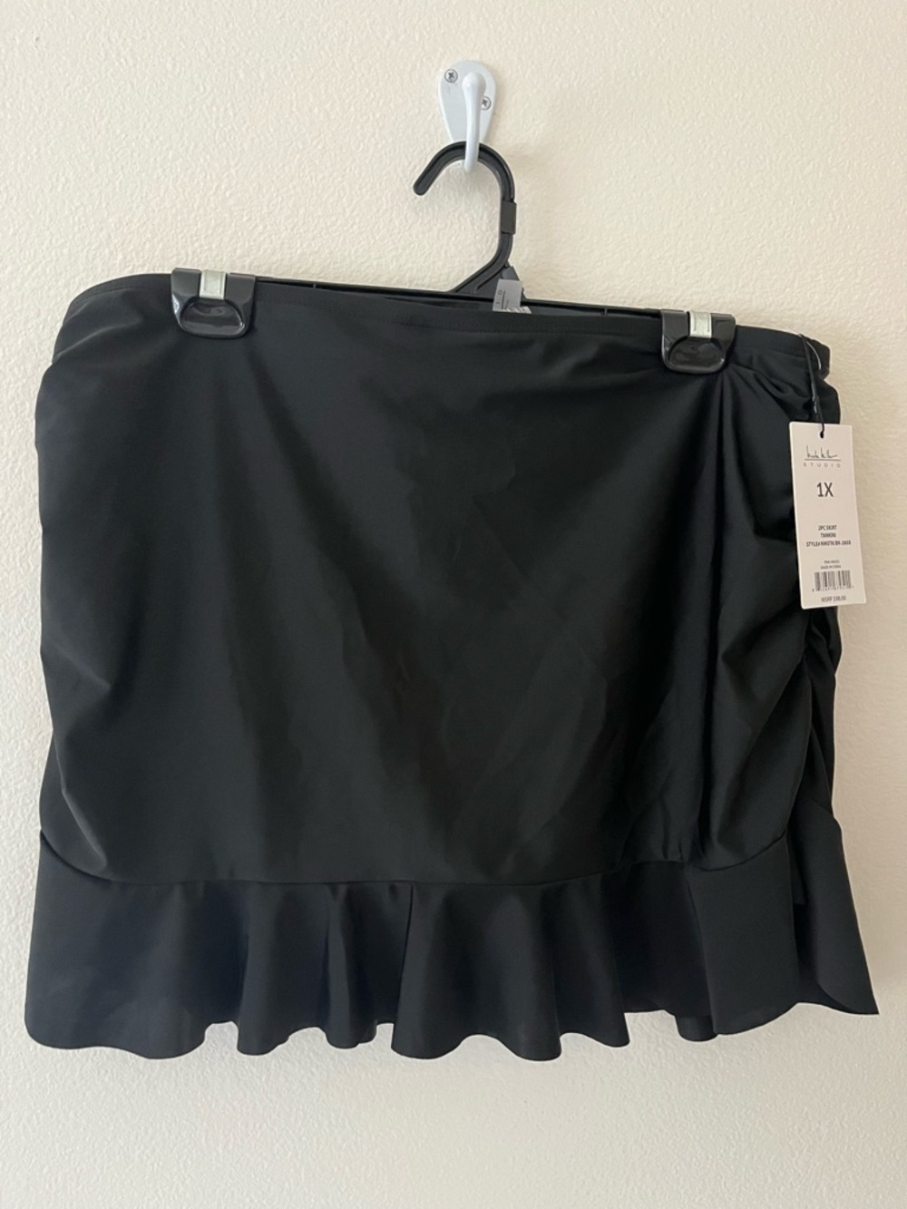 NWT Nicole Miller Black Swim Skit with Bottoms Attached size 1X